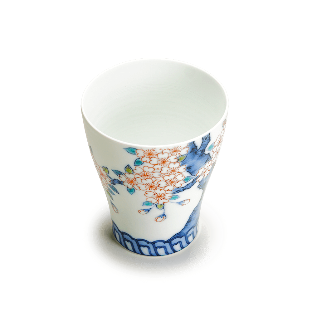 Shochu Glass Teint Nishiki Fleurs de cerisier de bon augure