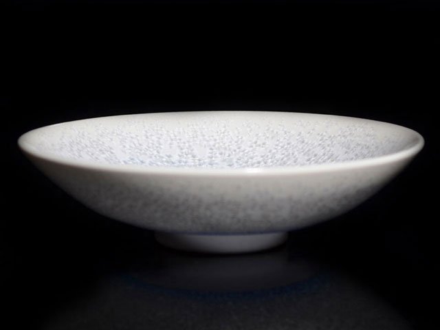 Shinemon Kiln Yohen Crystals, Set of Round Plates - Arita Ware