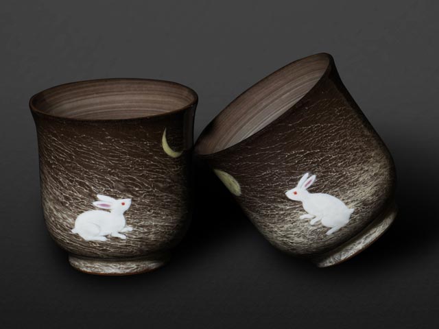 Ensemble Mutsuzoroi « lièvre de lune » – bols à riz et yunomi, four Gagyu