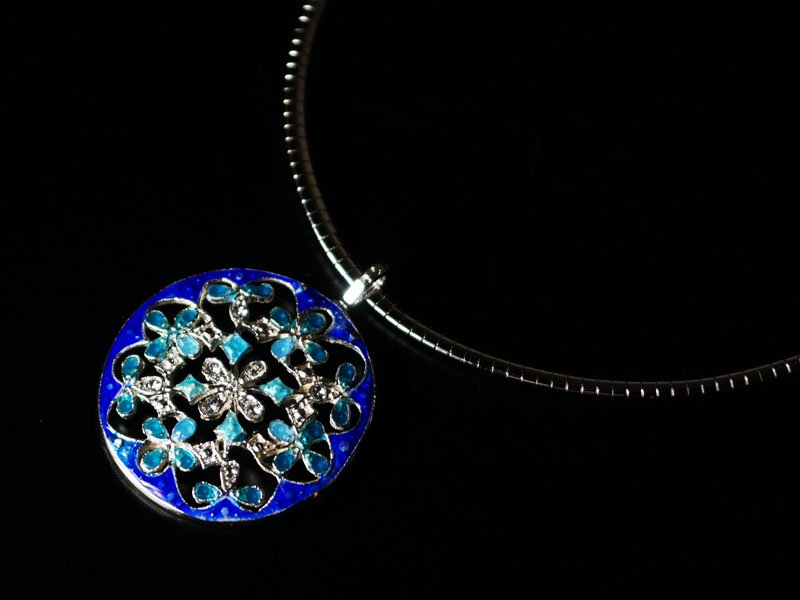 Sankougei, collier en argent (bleu) – cloisonné de Kyoto