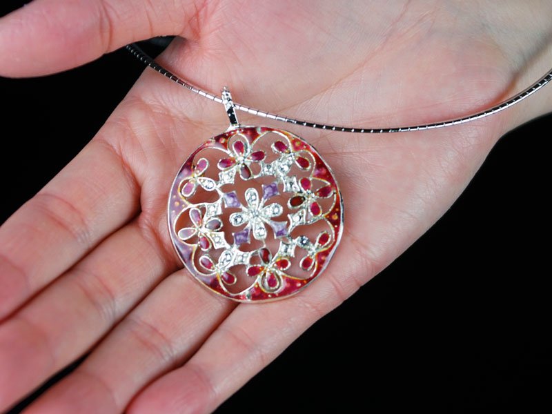 Sankougei, collier en argent (rouge) – cloisonné de Kyoto