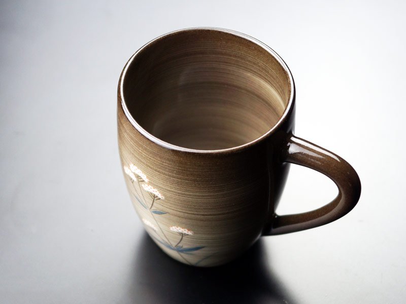 Gagyu Kiln Coffee Mug "Ominaeshi" (Patrinia) - Arita Ware