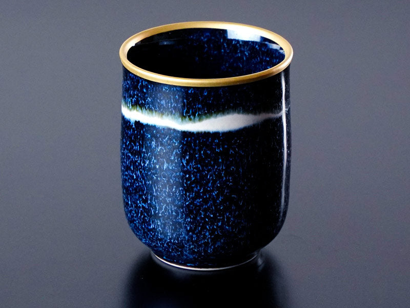 Shinemon Kiln Yunomi Japanese Teacup "Seiten" Ginga - Gold Decoration