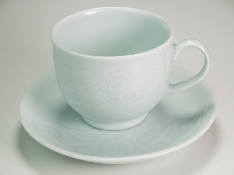 Tasse à café en porcelaine blanche sculpture pivoine
