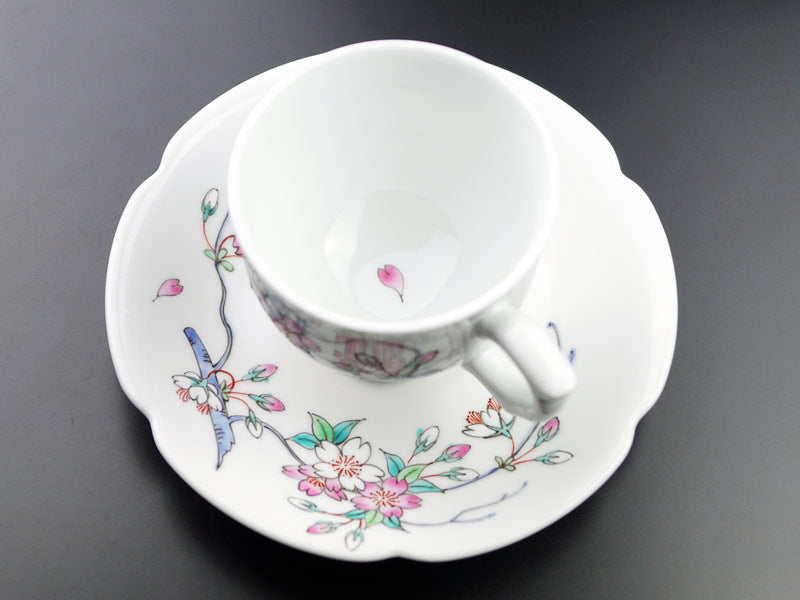 tasse à café image colorée fleurs de cerisier