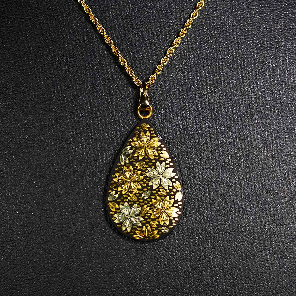 Kyoto Yamamoto Bijutsu - Cherry Blossom Golden Inlay Necklace