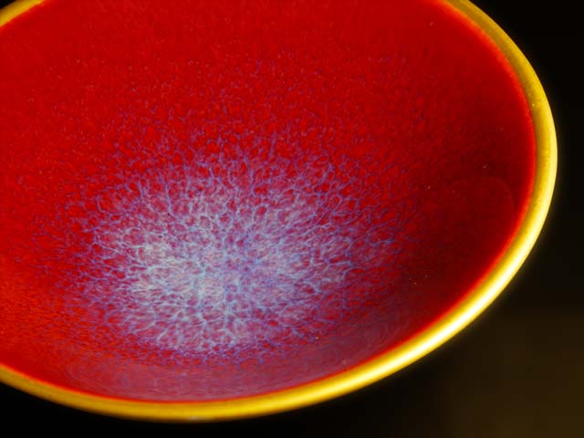 Tasse à saké, cinabre, couleur or véritable