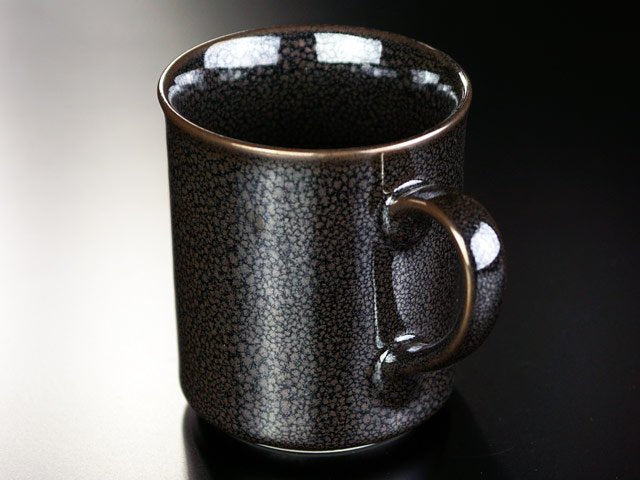 Tasse Yuteki Tenmoku argentée