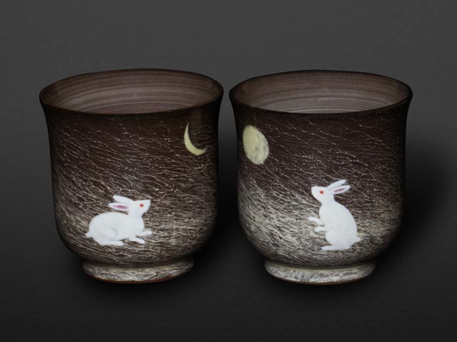 Gagyu Kiln Moon Rabbit Yunomi Japanese Teacup Pair - Arita Ware