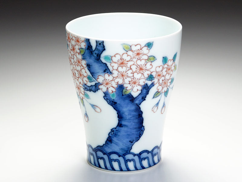 Shochu Glass Teint Nishiki Fleurs de cerisier de bon augure