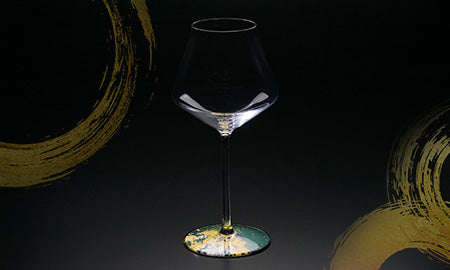 Kishu lacquer wine glass with a gold and black stem