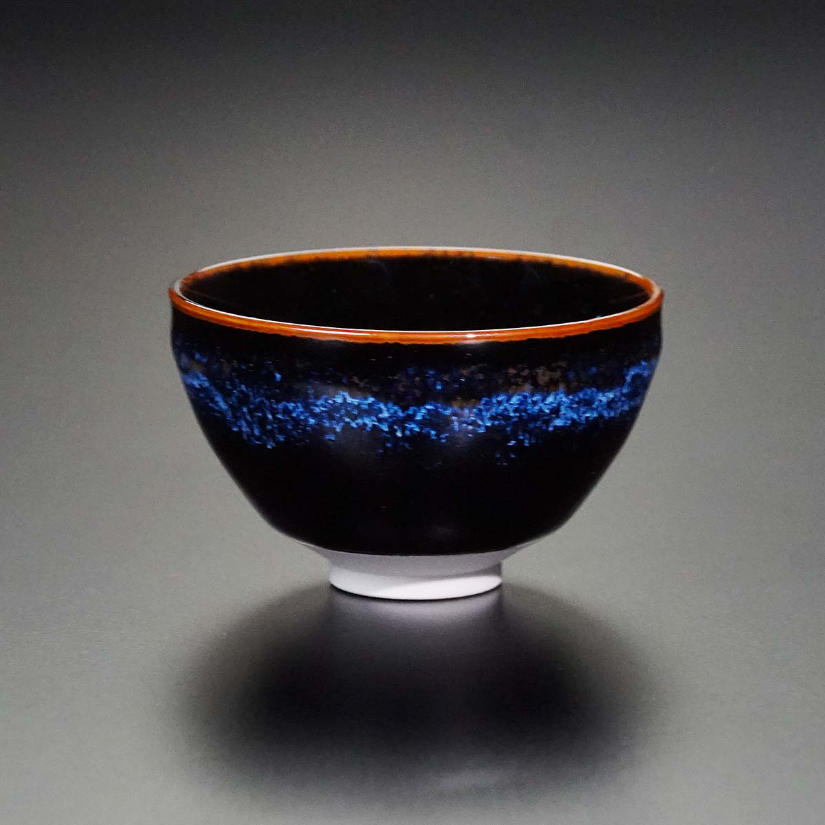 Shinemon Kiln Sake Cup (Guinomi) "Aoki-Myojo" - Arita Ware