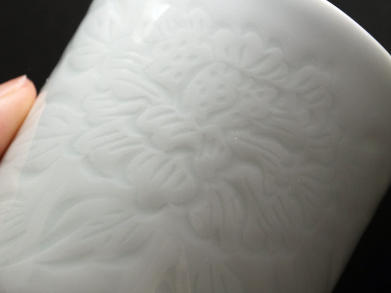 Yunomi Teacup - Hakuji Peony Porcelain, Hand Carved by Mikihiko Yamaguchi