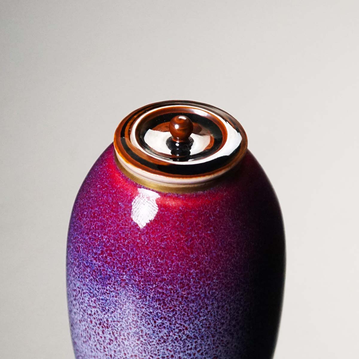 Chaire (Tea Caddy) Shiko-Shinsha, Purple-Red - Shinemon Kiln, Arita Ware