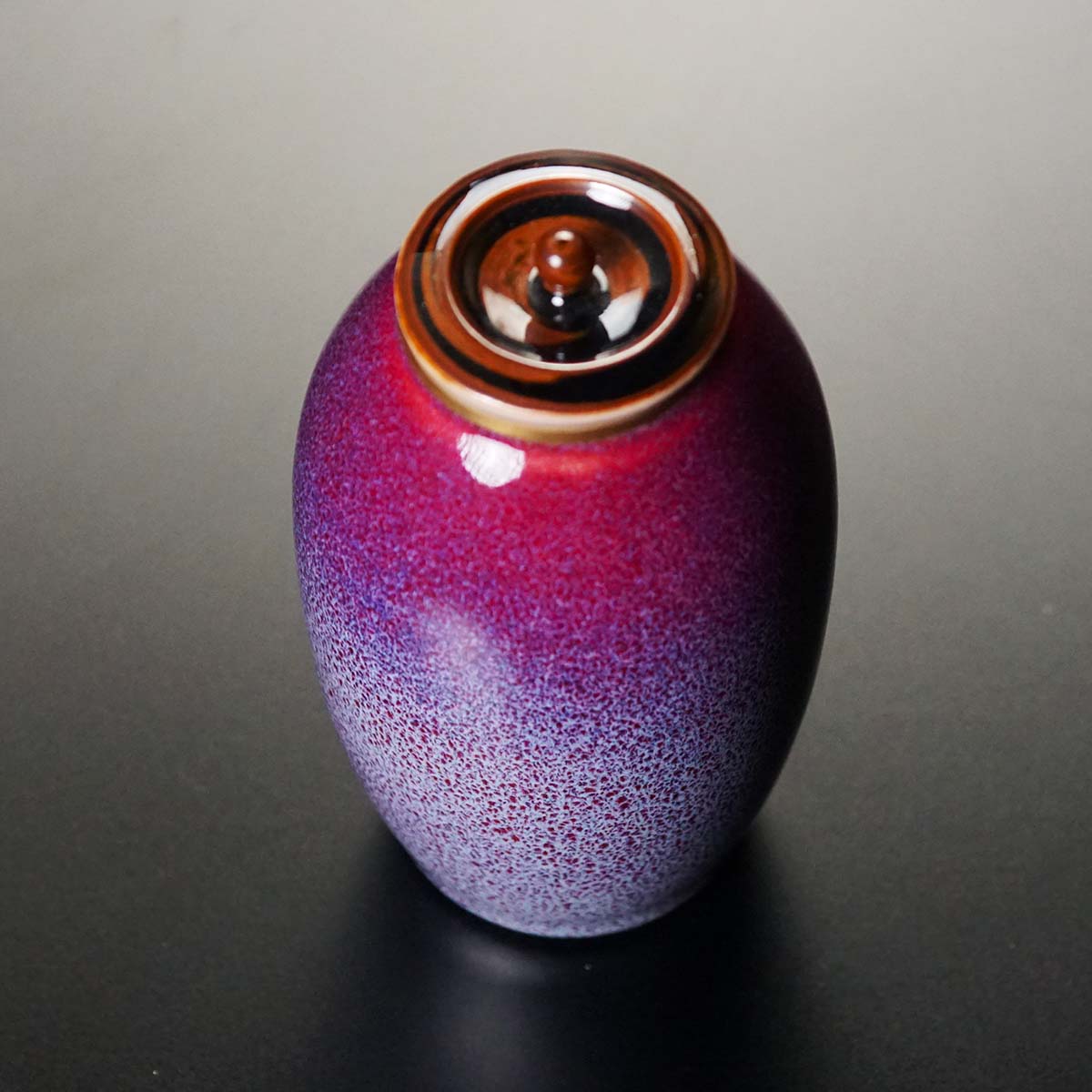 Chaire (Tea Caddy) Shiko-Shinsha, Purple-Red - Shinemon Kiln, Arita Ware