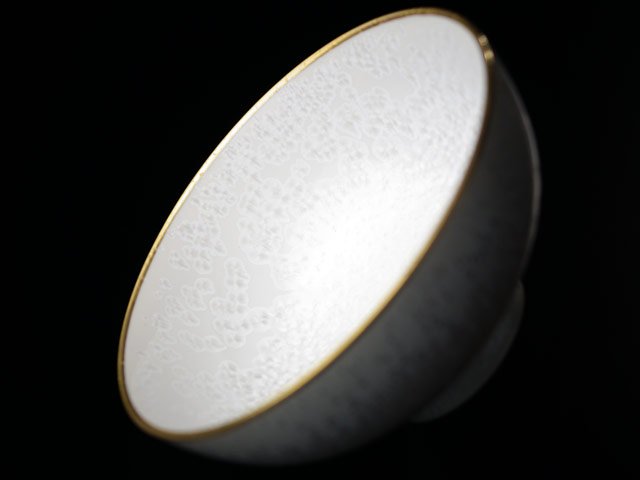 Shinemon Kiln Pair of Rice Bowls - Shiro Tenmoku, Gold Decoration, Arita Ware