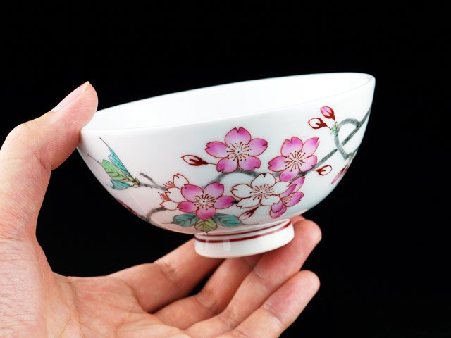 Four Jin, paire de bols à riz – cerisiers Iroe, porcelaine d’Arita