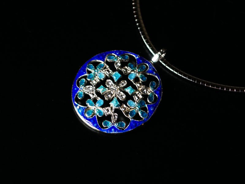 Sankougei, collier en argent (bleu) – cloisonné de Kyoto