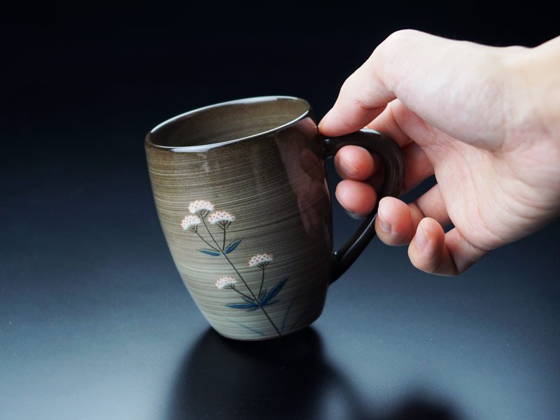 Gagyu Kiln Coffee Mug "Ominaeshi" (Patrinia) - Arita Ware