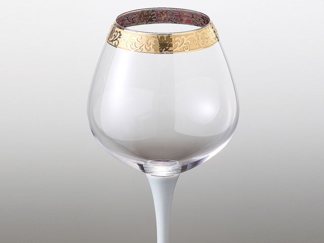Fukusen Kiln Wine Glass "Shikohai" - Iro-Nabeshima Style, Arita Ware