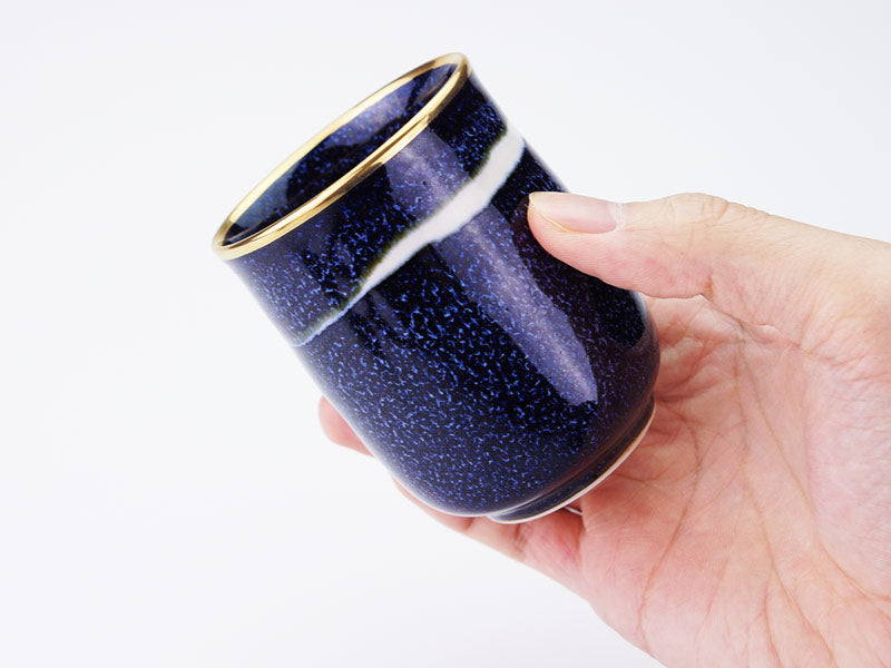 Shinemon Kiln Yunomi Japanese Teacup "Seiten" Ginga - Gold Decoration