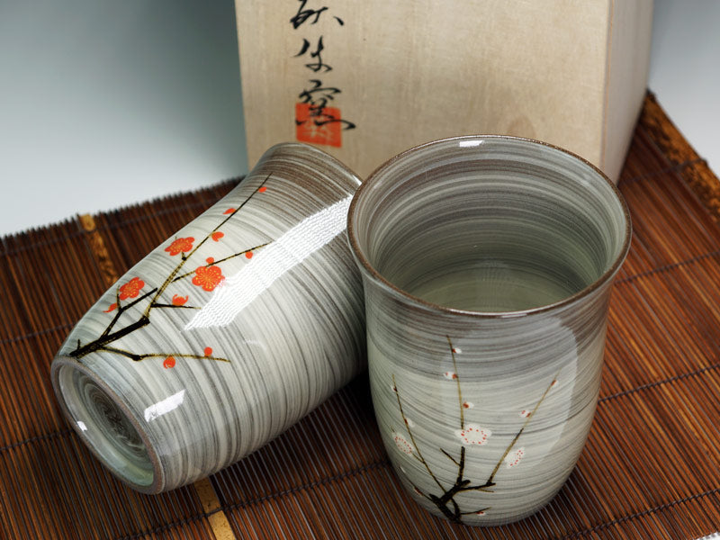 Four Gagyu, paire de verres à whisky japonais – pruniers rouge et blanc