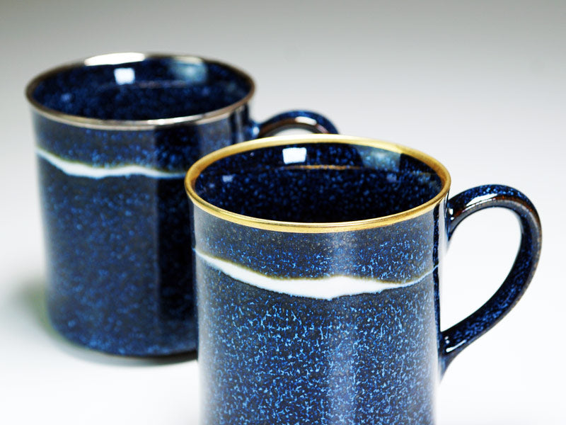 Shinemon Kiln Pair of Coffee Mugs "Seiten" - Gold & Platinum, Arita Ware
