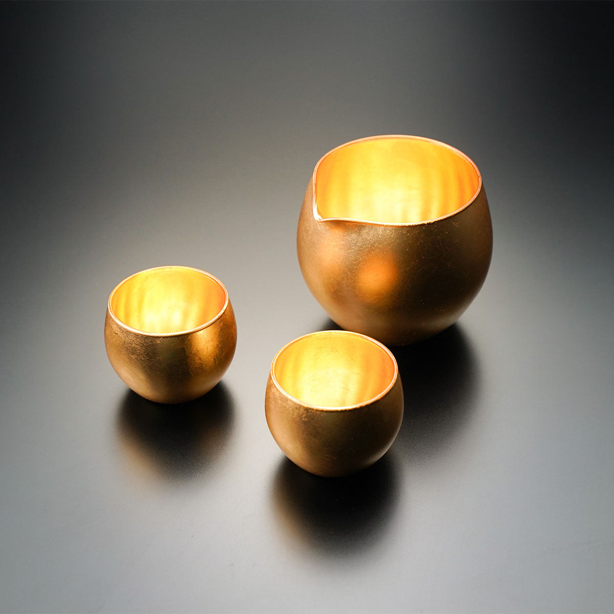 Laque de Yamanaka – service à saké japonais [verre Kihaku], feuille d’or intégrale