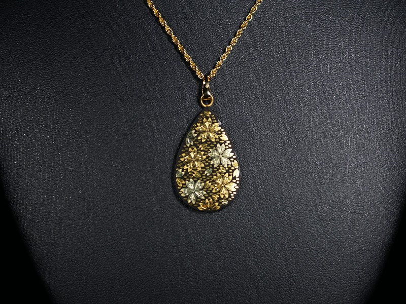 Kyoto Yamamoto Bijutsu - Cherry Blossom Golden Inlay Necklace